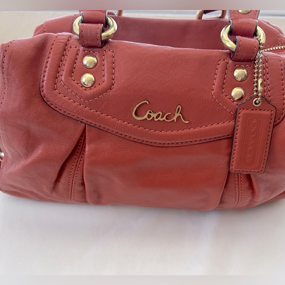 Coach Ashley Satchel f19247 Vermillion